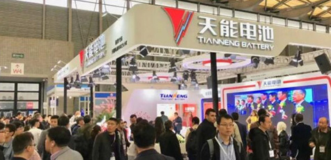 必博有约 与“锂”同行——必博携最新叉车锂电池亮相上海物流展